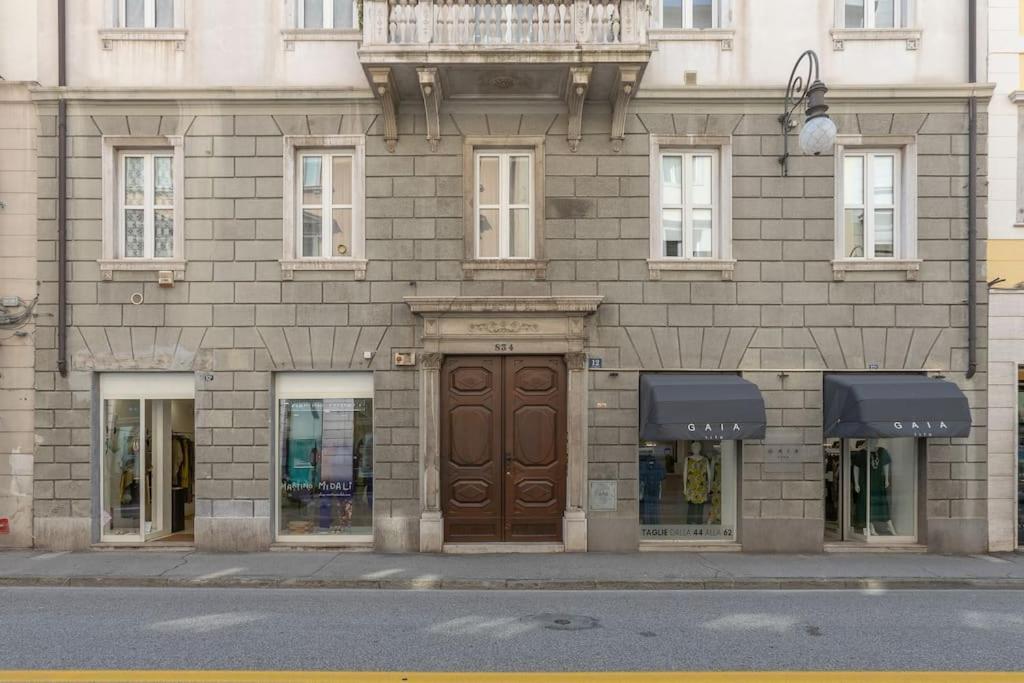 Apartments Trieste Centro I Imbriani 12 Eksteriør billede